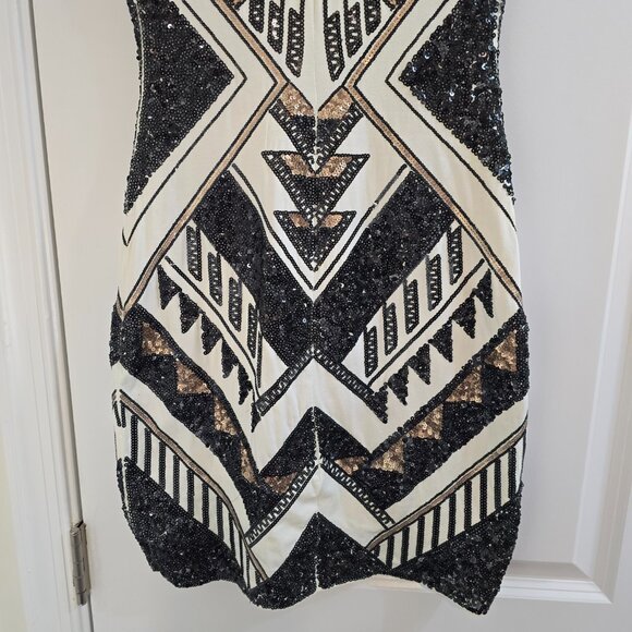 Express Geometric Sequin Bodycon Dress - Aztec, Gatsby, 20's, Holiday Party - Picture 9 of 11